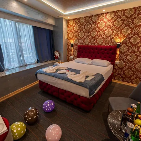 Stay Suite Hotel *
