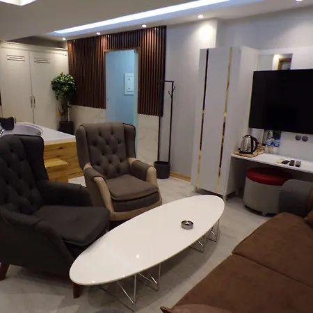Stay Suite Hotel *